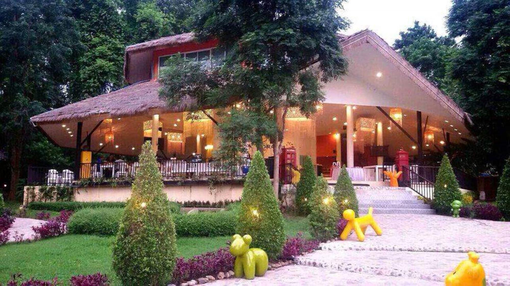 Aurora Resort Kanchanaburi Exterior foto